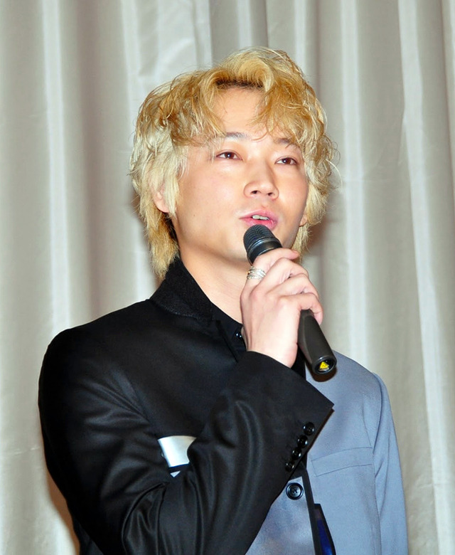 綾野剛／『そこのみにて光輝く』初日舞台挨拶