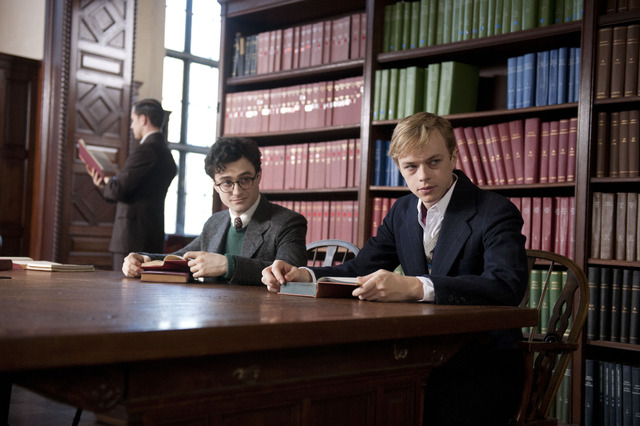 ダニエル・ラドクリフ＆デイン・デハーン／『キル・ユア・ダーリン』（C）2013 KYD FILM LLC ALL RIGHTS RESERVED