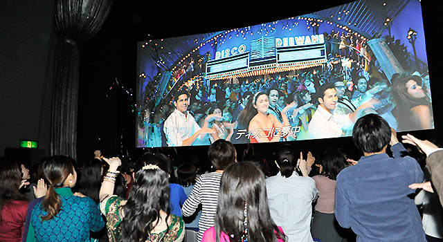 『スチューデント・オブ・ザ・イヤー 狙え！No.1!!』マサラディスコ上映会