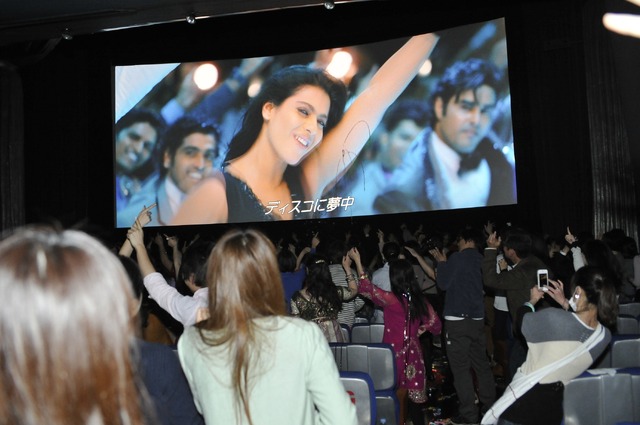 『スチューデント・オブ・ザ・イヤー 狙え！No.1!!』マサラディスコ上映会