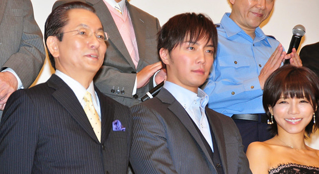水谷豊＆成宮寛貴＆釈由美子／『相棒-劇場版 III -巨大密室！特命係 絶海の孤島へ』初日舞台挨拶