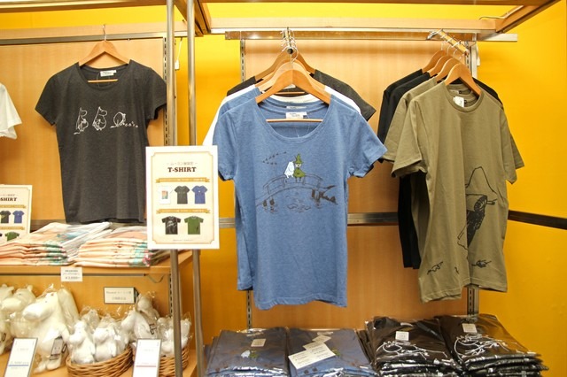 併設されたムーミンショップには展覧会限定アイテムが多数