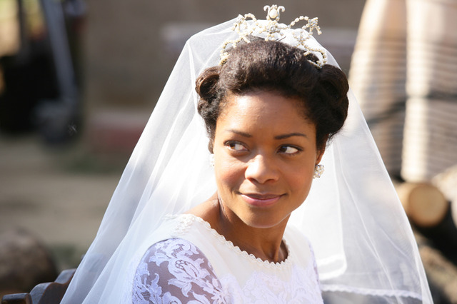 ナオミ・ハリス／『マンデラ 自由への道』（c） 2014 Long Walk To Freedom（Pry）Ltd.