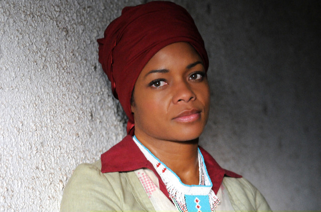 ナオミ・ハリス／『マンデラ 自由への道』（c） 2014 Long Walk To Freedom（Pry）Ltd.