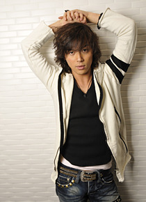 『象の背中』塩谷瞬　photo：Yoshio Kumagai