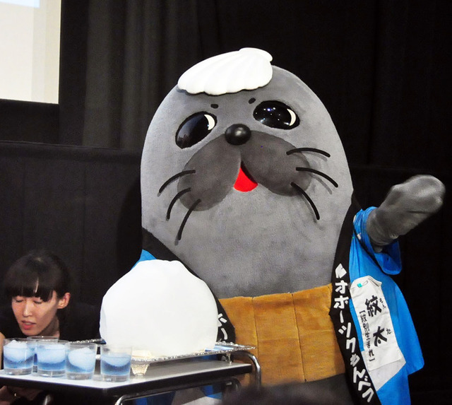 『私の男』完成披露試写会