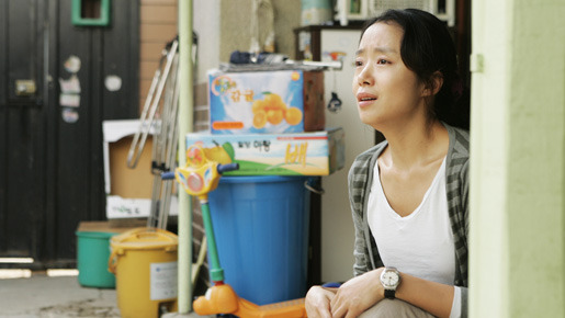 『シークレット・サンシャイン』 -(C) 2007 CINEMA SERVICE CO.,LTD. ALL RIGHTS RESERVED