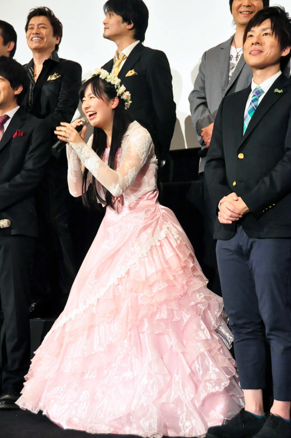 18歳の飛躍誓う、佐々木彩夏（ももいろクローバーZ）／映画『聖闘士星矢 LEGEND of SANCUTUARY』の完成披露試写会