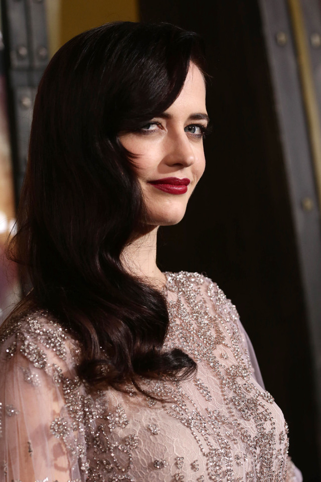 エヴァ・グリーン（海軍指揮官アルテミシア）／『300＜スリーハンドレッド＞～帝国の進撃～』プレミア