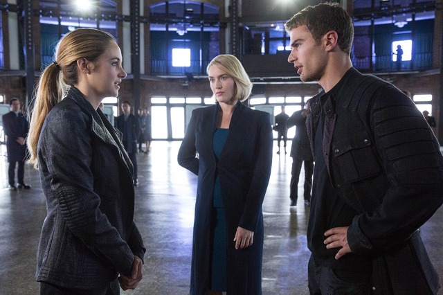 『ダイバージェント』TM ＆ (C) 2013 Summit Entertainmet, LLC. All Rights Reserved.