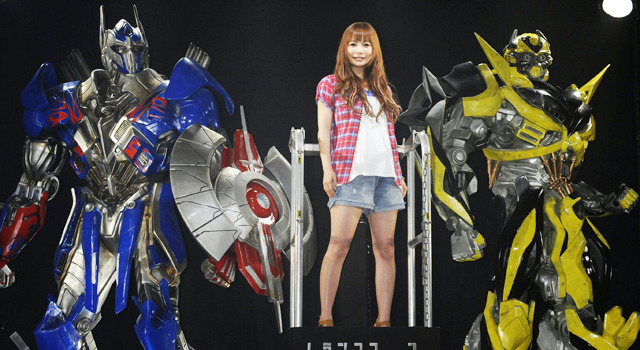 中川翔子／『トランスフォーマー ロストエイジ』公開アフレコ