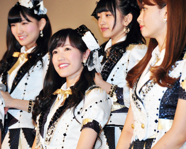 『DOCUMENTARY of AKB48 The time has come 少女たちは、今、その背中に何を想う？』前夜祭・舞台挨拶