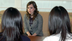 エレンは女子高生たちの質問にひとつひとつ丁寧に答えてくれた。