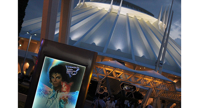 「スペース・マウンテン」in東京ディズニーランド (2)