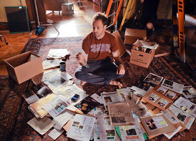 「エレメンタリー ホームズ＆ワトソン in NY」 TM＆(C) 2014 CBS Studios Inc. CBS and related logos are trademarks of CBS Broadcasting Inc. All Rights Reserved. TM, (C) ＆ Copyright (C) 2014 by Paramount Pictures. All Rights Reserved.