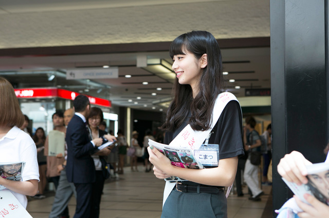 TOHOシネマズ渋谷で“1日支配人”に挑戦した、小松菜奈