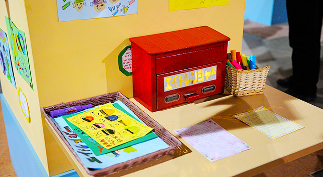 「関ジャニ∞」主演・映画『エイトレンジャー2』ロケ現場風景／（C）J Storm/2014エイトレンジャー映画製作委員会