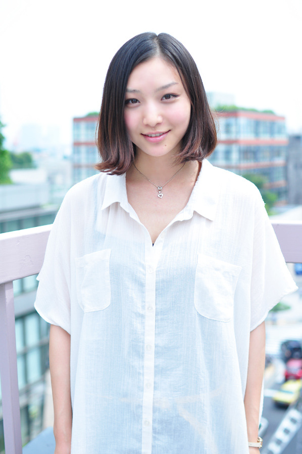 寉岡萌希『リュウグウノツカイ』／Photo：Naoki Kurozu