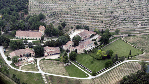 アンジェリーナ・ジョリー、これで出産準備はバッチリ？　-(C) Reuters/AFLO