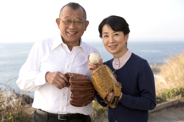 吉永小百合＆笑福亭鶴瓶／『ふしぎな岬の物語』-(C) 2014「ふしぎな岬の物語」製作委員会