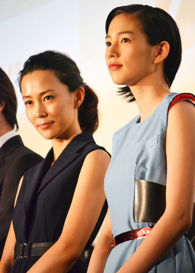 能年玲奈＆木村佳乃／『ホットロード』初日舞台挨拶