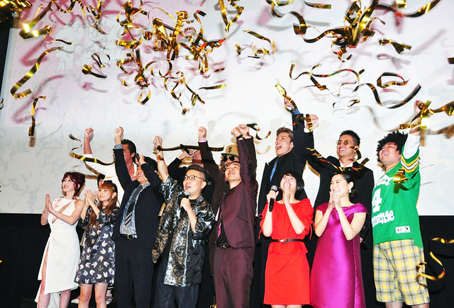 鈴木亮平＆YOUNG DAIS＆清野菜名＆佐藤隆太＆竹内力＆叶美香＆中川翔子＆大東駿介＆石田卓也＆市川由衣＆石井勇気＆坂口茉琴＆井上三太（原作）＆園子温（監督）／『TOKYO TRIBE』初日舞台挨拶