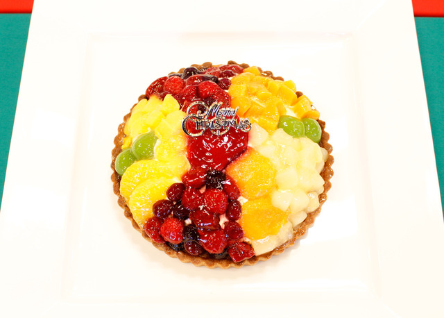 「フルーツマウンテンタルト」