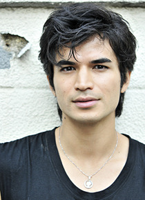 『ハブと拳骨』尚玄　photo：HIRAROCK