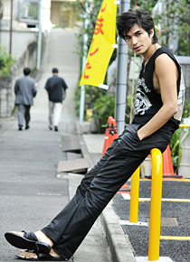 『ハブと拳骨』尚玄　photo：HIRAROCK