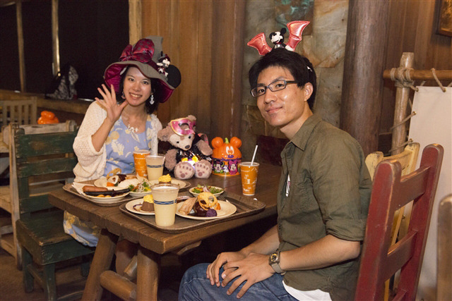 東京ディズニーシー「ディズニー・ハロウィーン」-(C) Disney