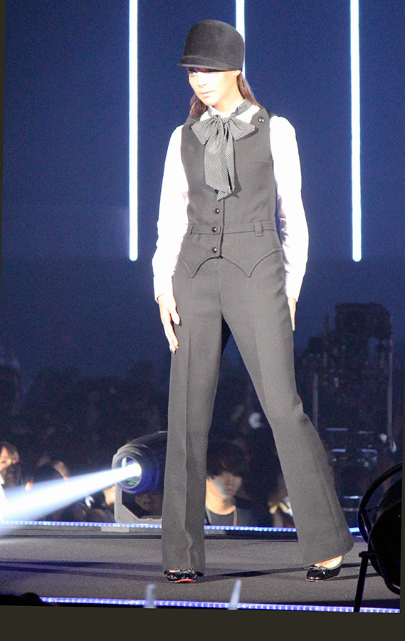 野口強プロデュースのステージ「TGC SPECIAL COLLECTION」／「第19回 東京ガールズコレクション AUTUM/WINTER」