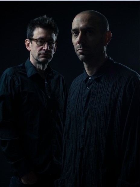 ラッシュの人気商品「Gorilla Perfume」の世界観を表現するアーティスト「Simon Richmond and John Metcalfe present Set In Store」がイギリスより来日。