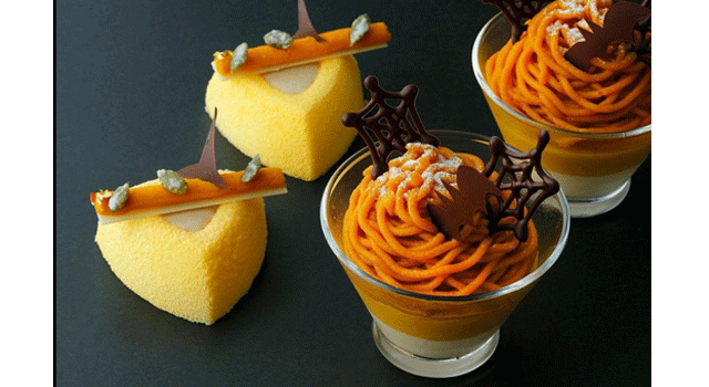 パレスホテル東京 秋季節限定スイーツ　左：トリアングル　　右：カボチャのスイーツ