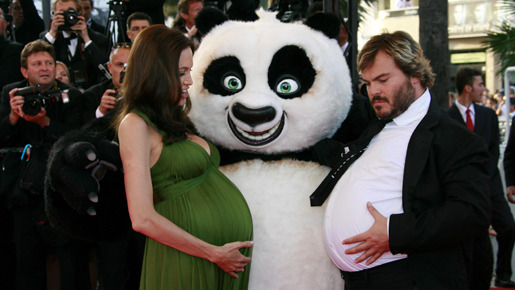 アンジェリーナ・ジョリー、パンダ、ジャック・ブラック。お腹の大きさが一緒!?　-(C) AFLO