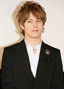 『ゲゲゲの鬼太郎　千年呪い歌』完成披露試写会にて　ウエンツ瑛士。