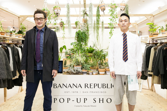 左：中村獅童　右：今回のPOP UP SHOPの植物監修を担当した、Tumbler＆FLOWERS いけばな伝授者 渡来徹氏。