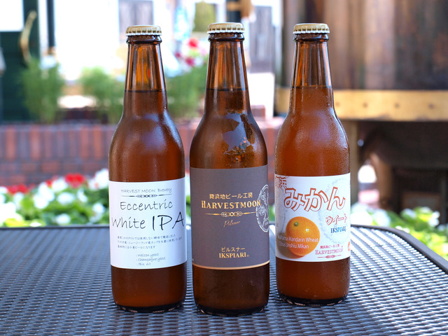 「Eccentric White IPA」「ピルスナー」「みかんウィート」受賞した3本(C) Disney