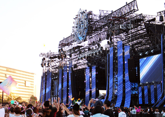 日本に初上陸した、世界最大級のEDMフェス「ULTRA JAPAN 2014」の熱狂（観客席より）