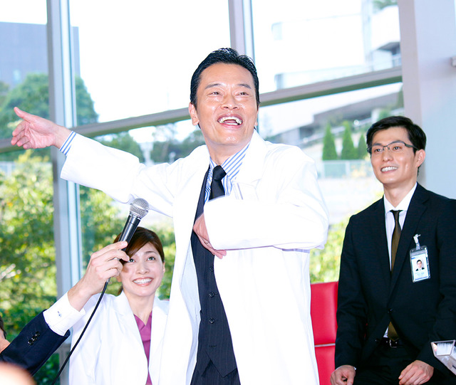 遠藤憲一の『アナ雪』の舞／ドラマ「ドクターX～外科医・大門未知子～」3シーズン制作発表記者会見