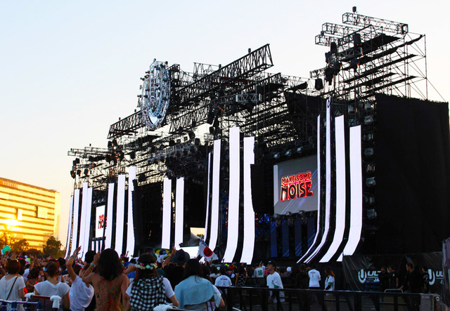 「ULTRA JAPAN 2014」の熱狂（観客席より）