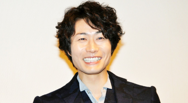 不倫夫を演じた戸次重幸／『劇場版エンドレスアフェア～終わりなき情事～』舞台挨拶