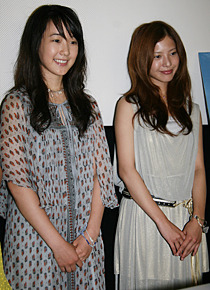 『きみの友だち』初日舞台挨拶　北浦愛、吉高由里子