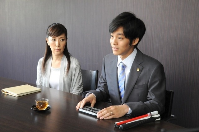 「全盲の僕が弁護士になった理由 ～実話に基づく 感動サスペンス!～」　(c)TBS