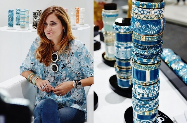 バングルは幅やサイズ、カラー、チャームの違いなどでそのバリエーションは無限大。ファッションとのコーディネートで自己流のコーディネートを表現できる。