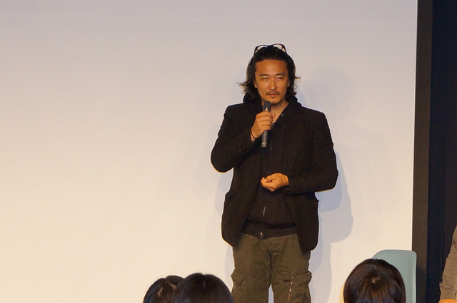 紀里谷和明／「毛皮反対プロジェクト」映像完成イベント