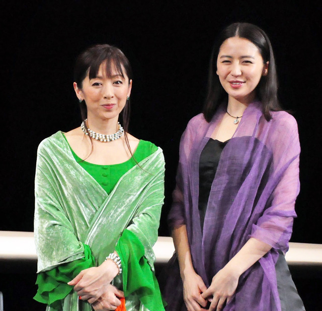 斉藤由貴＆長澤まさみ／舞台「紫式部ダイアリー」公開ゲネプロ