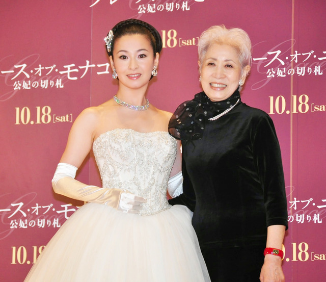 檀れい＆佐伯チズ／『グレース・オブ・モナコ 公妃の切り札』女性限定試写会にて