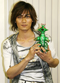 『ギララの逆襲／洞爺湖サミット危機一発』　加藤和樹