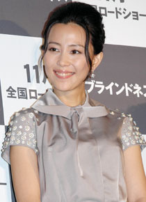 『ブラインドネス』完成披露試写会にて　木村佳乃。