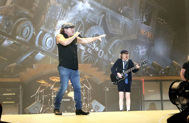 「AC/DC」